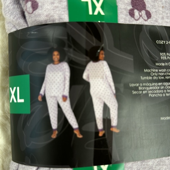 Disney Minnie Mouse Cozy 2-Piece Pajama Set - Picture 4 of 6